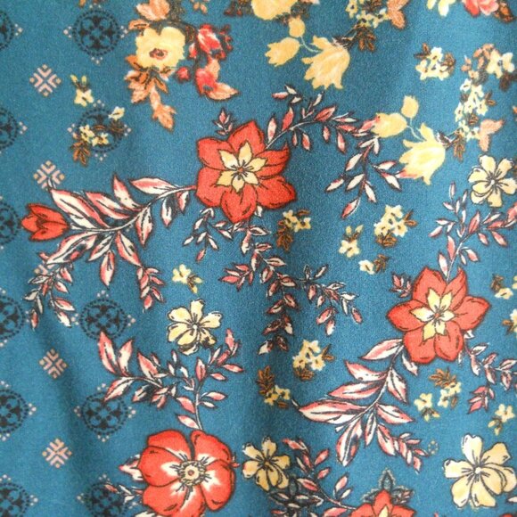 Mudd Dress, Size XL, Dark Green Floral Print Shift, Long Sleeves - Picture 3 of 3